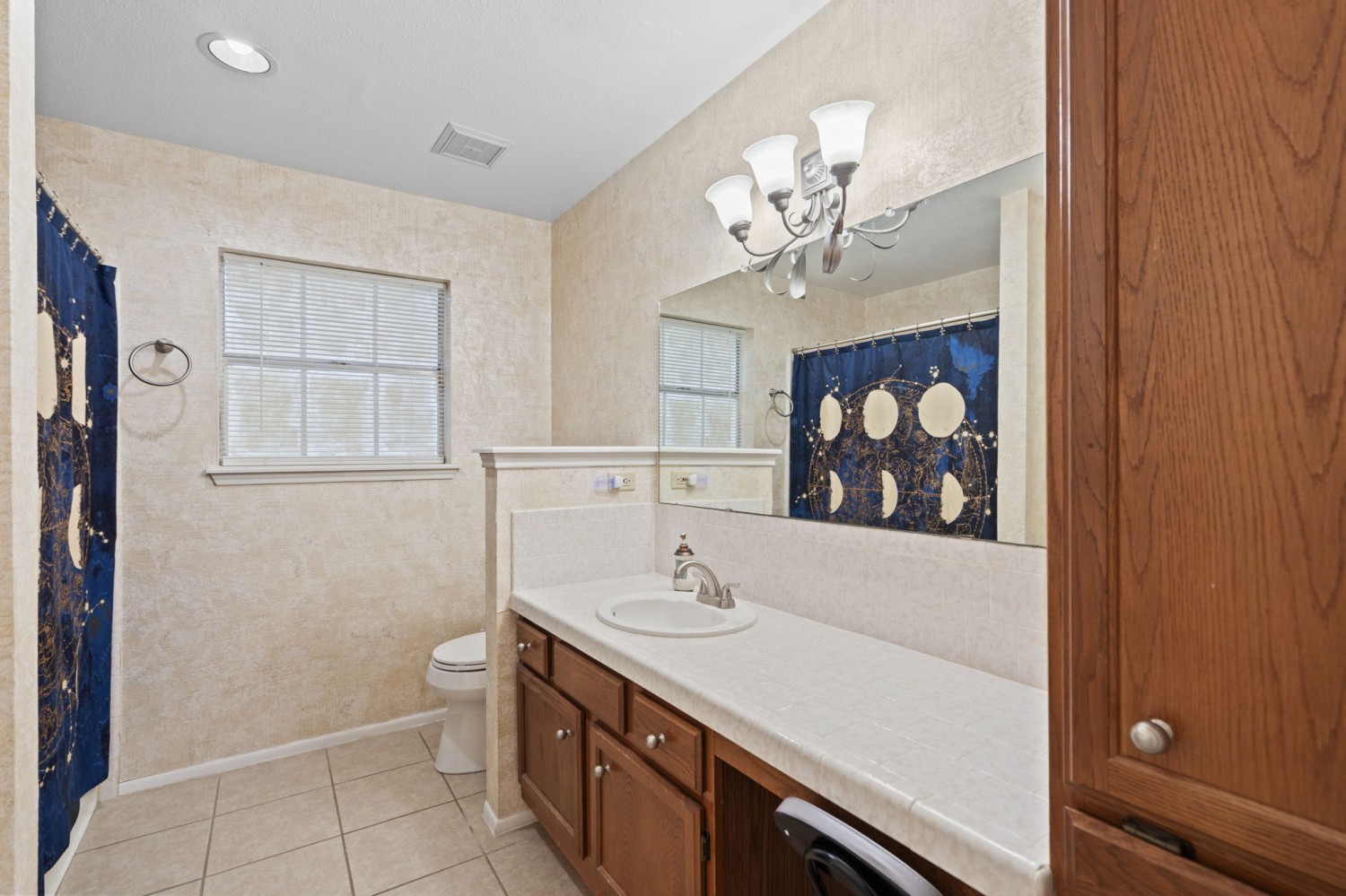 Elfyer - Houston, TX House - For Sale