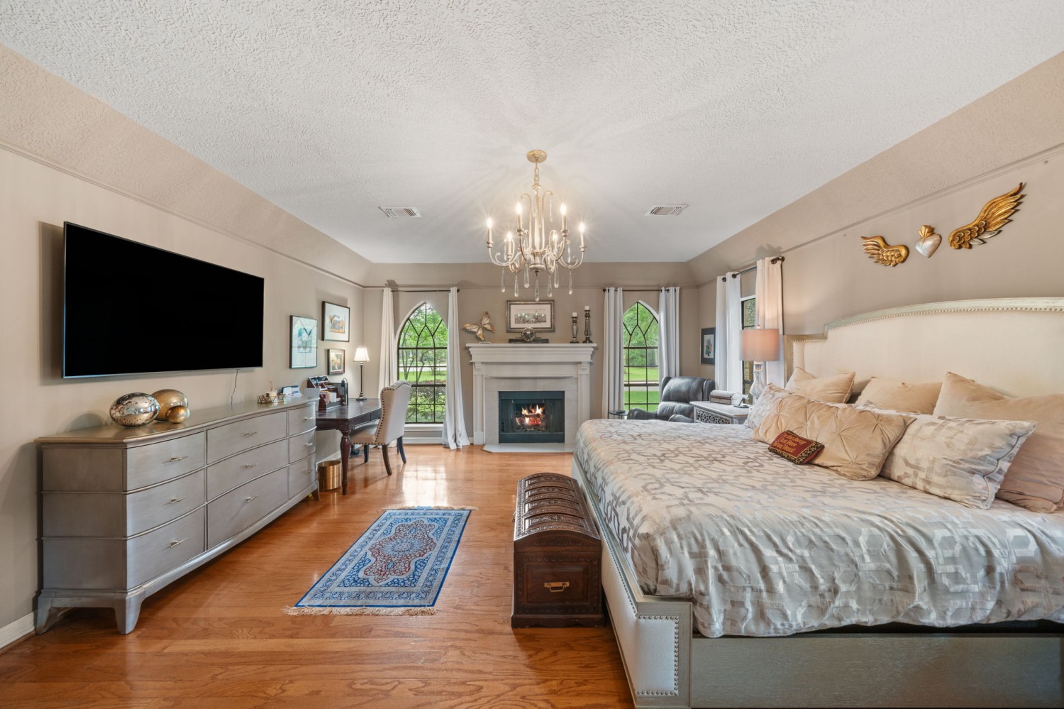 Elfyer - Houston, TX House - For Sale