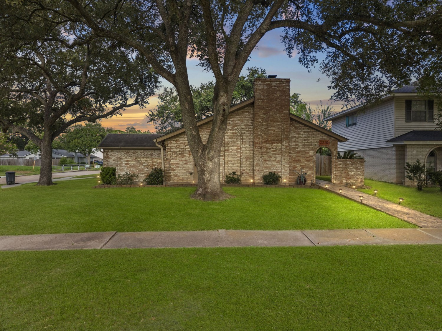 Elfyer - Houston, TX House - For Sale