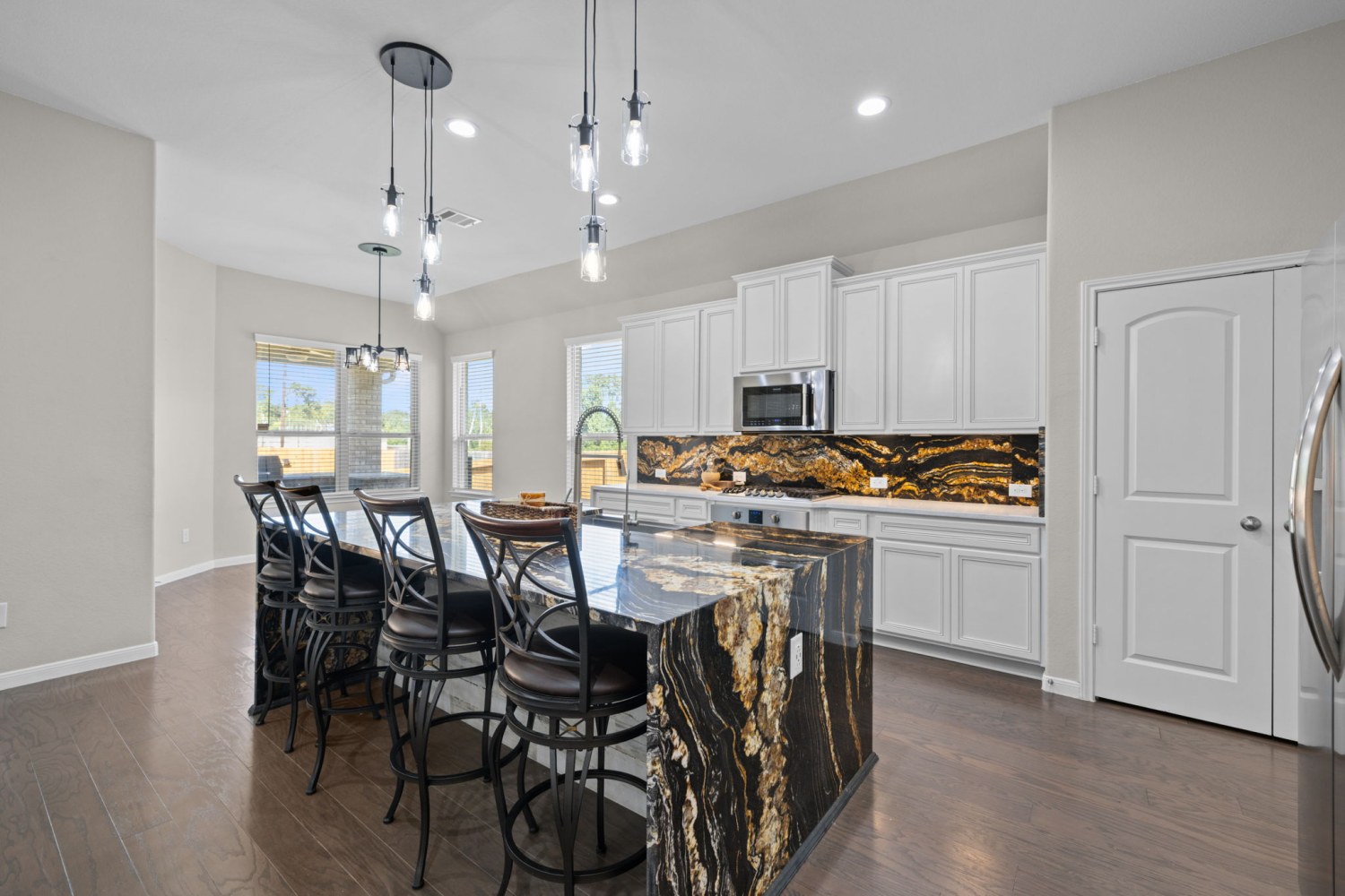 Elfyer - Tomball, TX House - For Sale