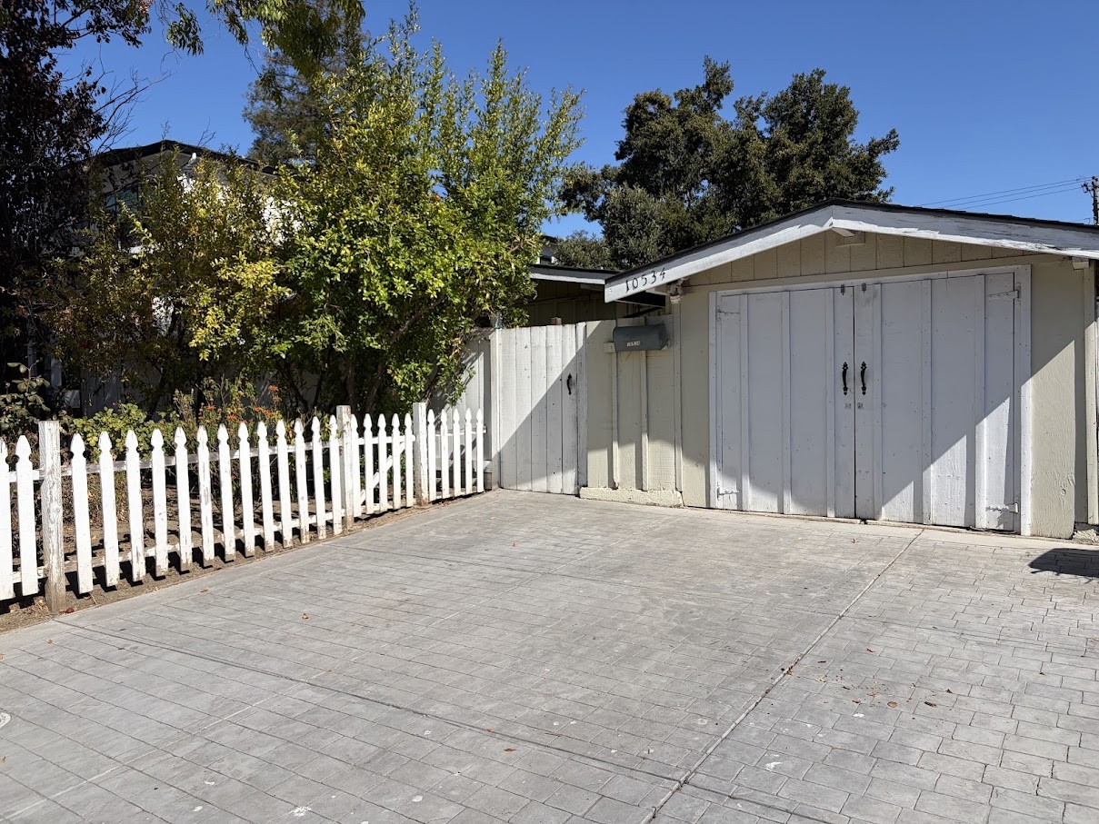 Elfyer - Cupertino, CA House - For Sale