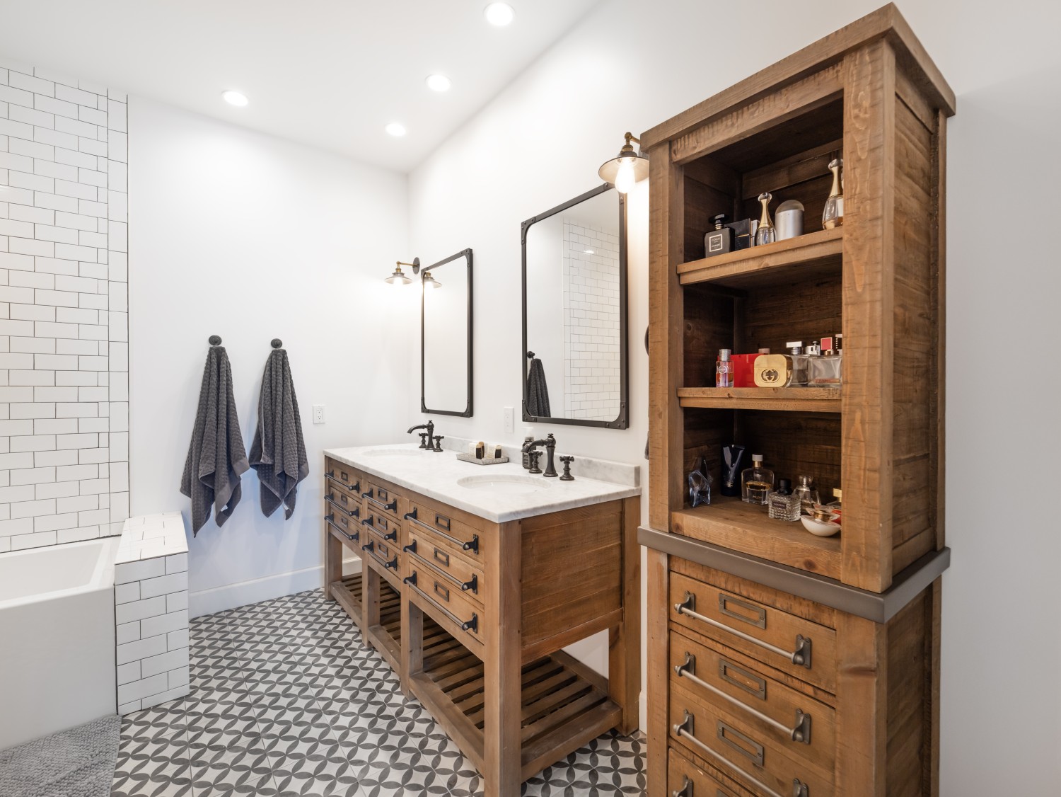 Elfyer - Fort Lauderdale, FL House - For Sale