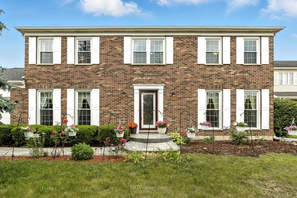 Elfyer - Hoffman Estates, IL House - For Sale