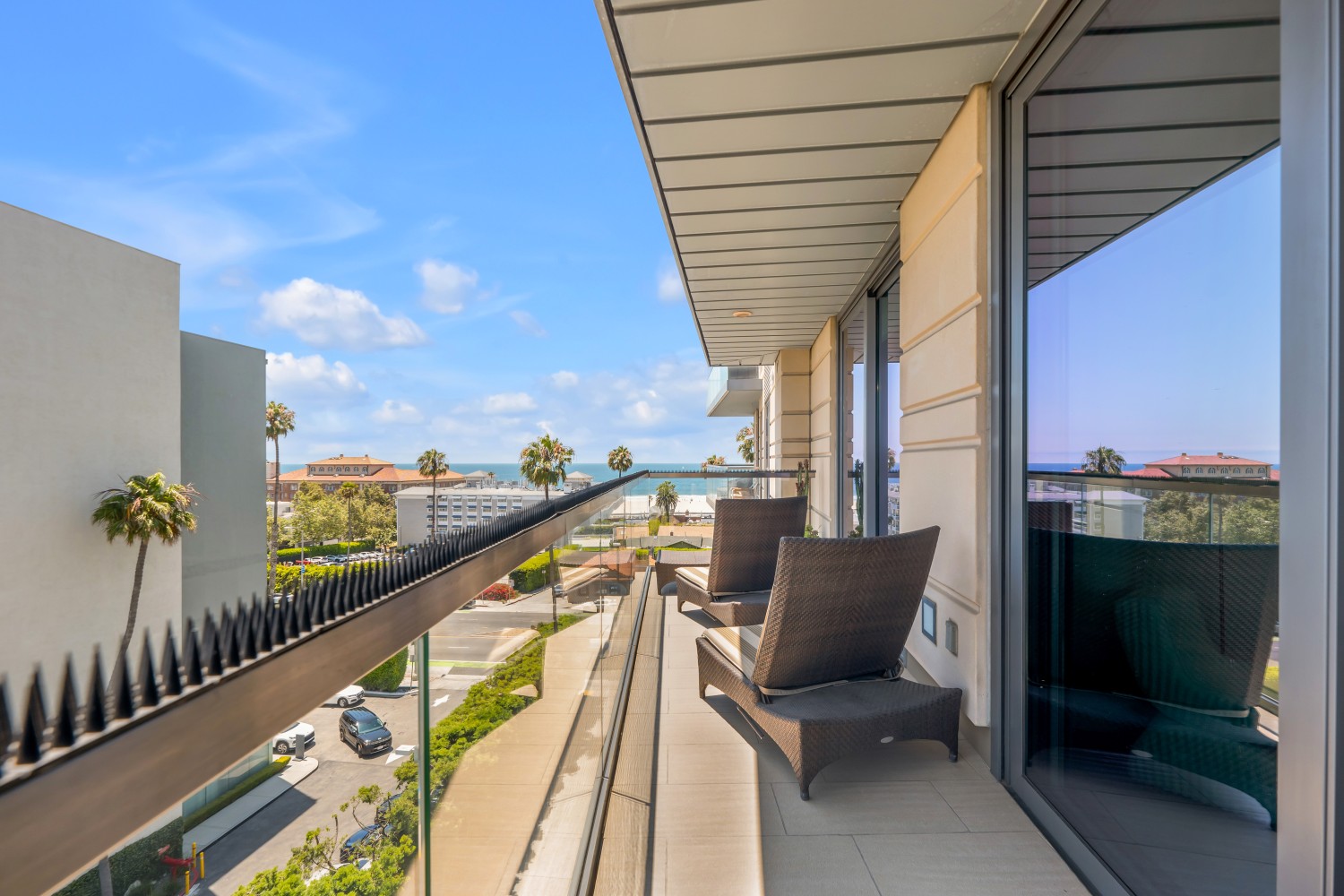 Elfyer - Santa Monica, CA House - For Sale