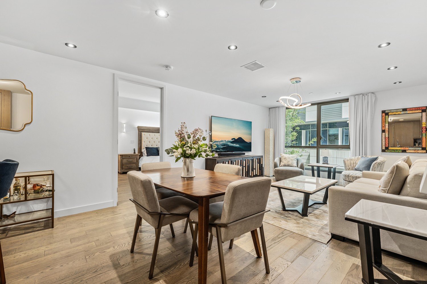 Elfyer - Santa Monica, CA House - For Sale