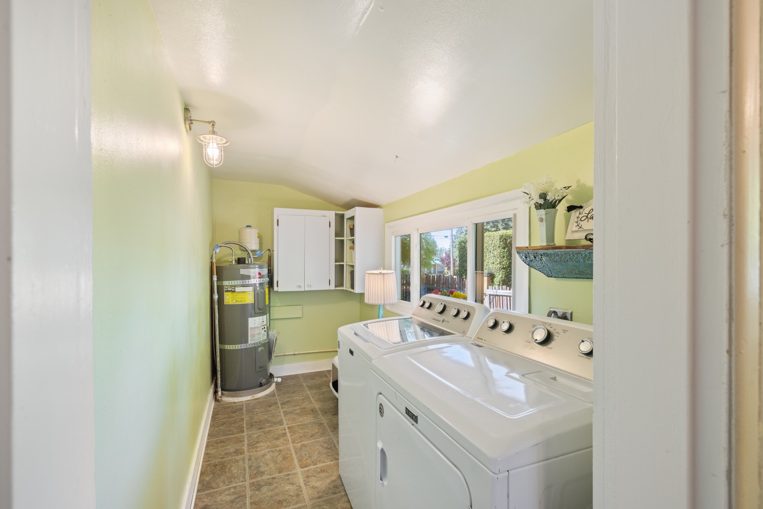 Elfyer - Tacoma, WA House - For Sale