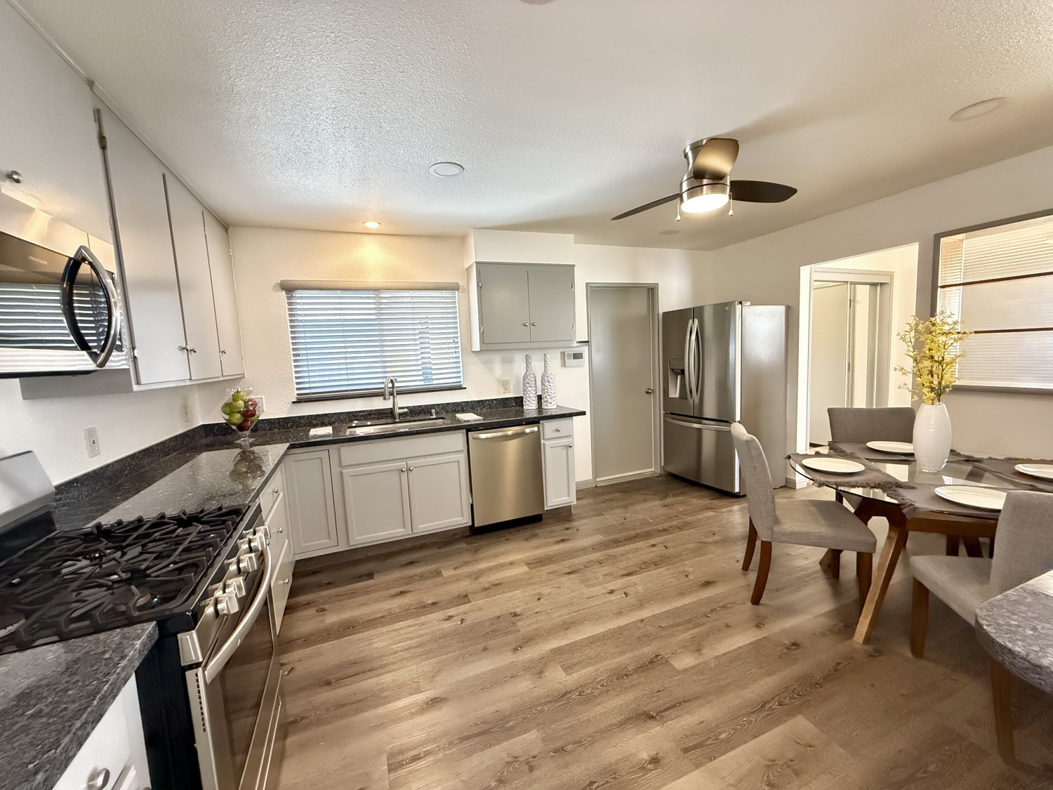 Elfyer - Pittsburg, CA House - For Sale