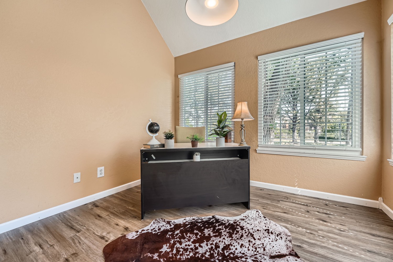 Elfyer - Aurora, CO House - For Sale