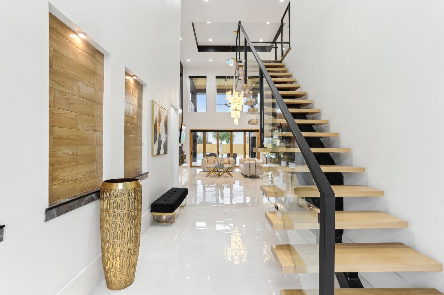 Elfyer - Houston, TX House - For Sale