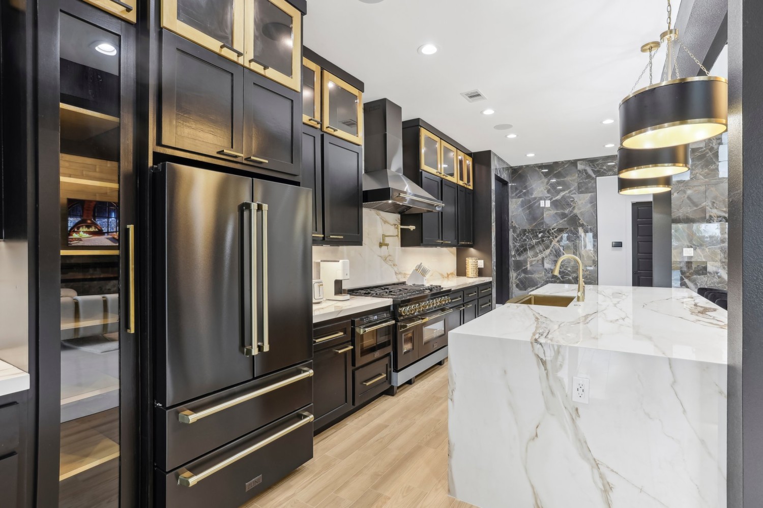 Elfyer - Houston, TX House - For Sale