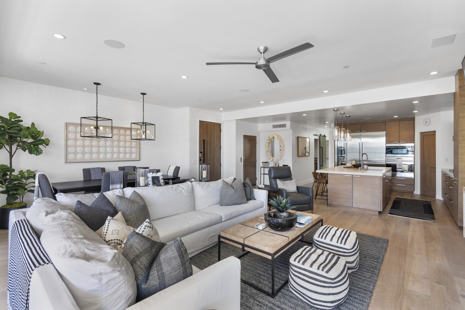 Elfyer - Newport Beach, CA House - For Sale