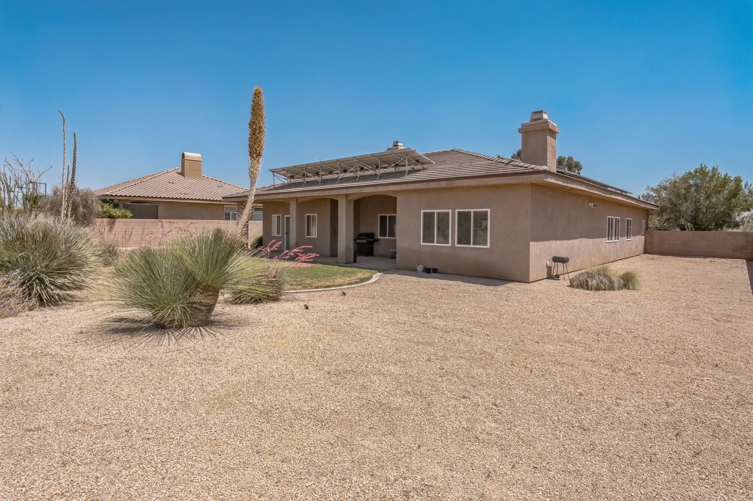 Elfyer - Apple Valley, CA House - For Sale