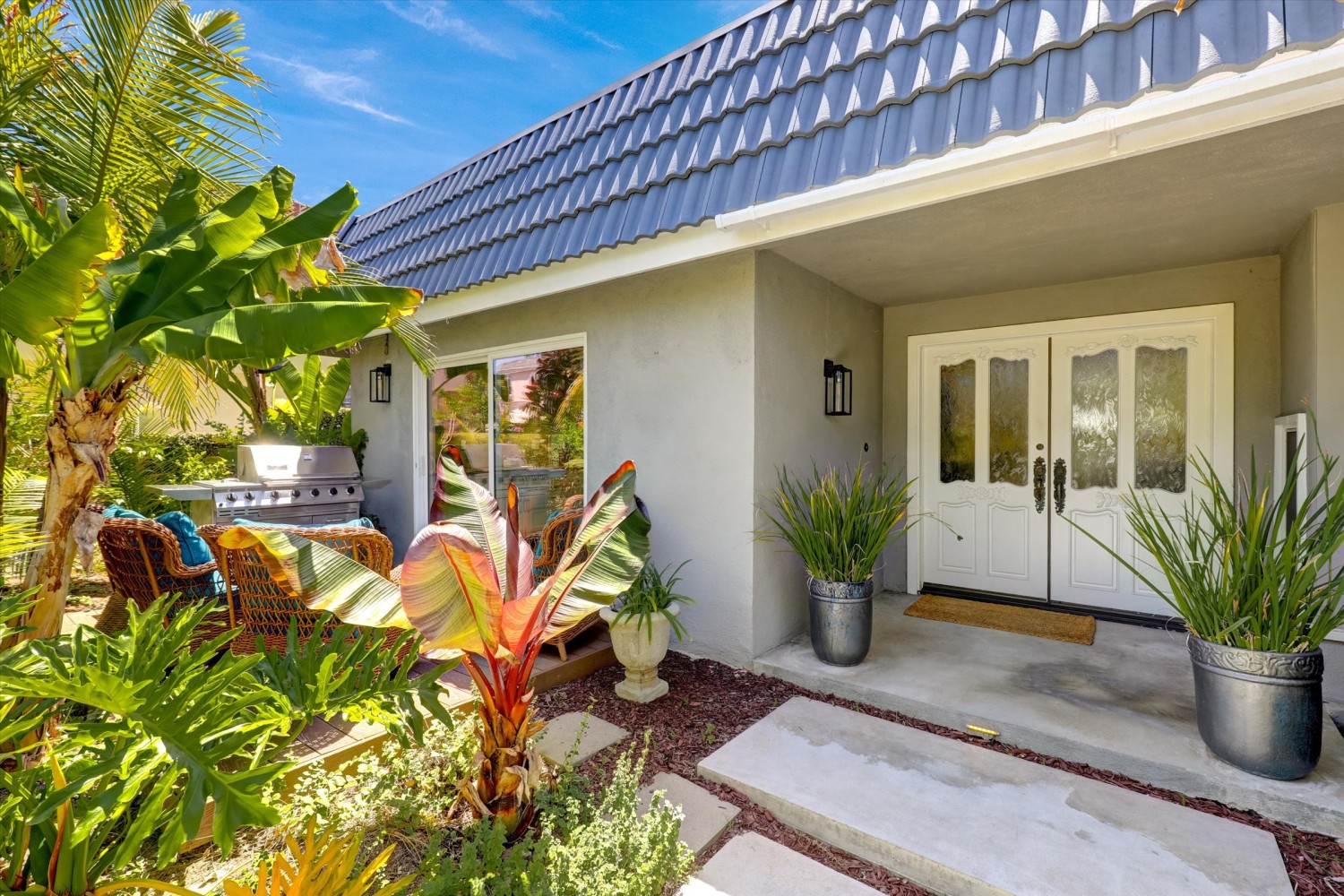 Elfyer - Long Beach, CA House - For Sale