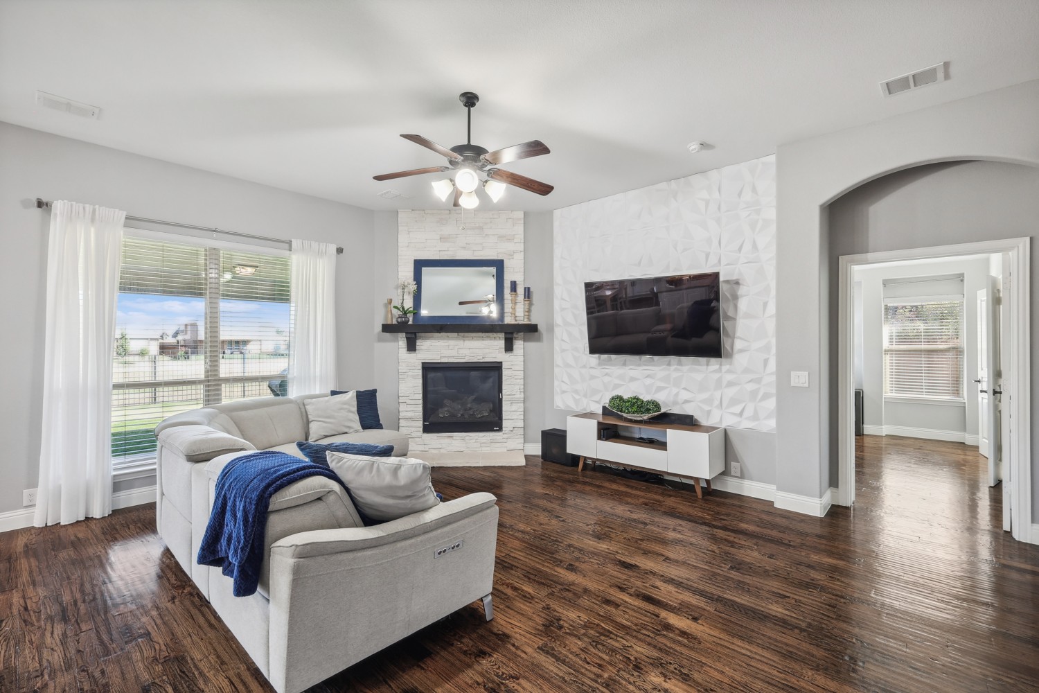 Elfyer - Argyle, TX House - For Sale