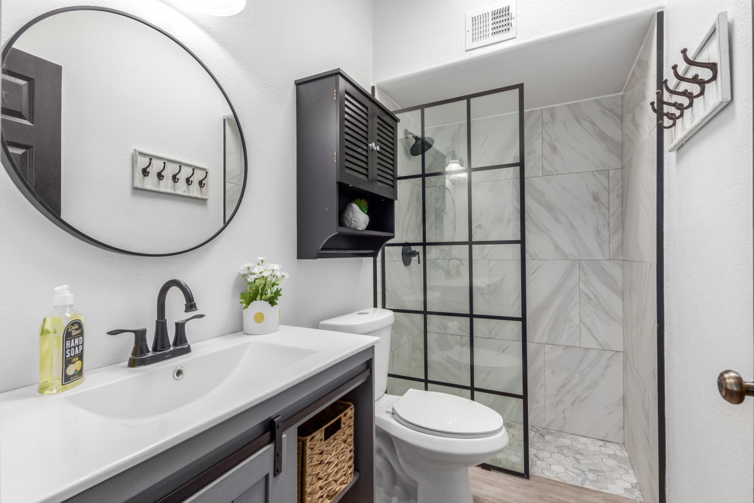 Elfyer - Tucson, AZ House - For Sale