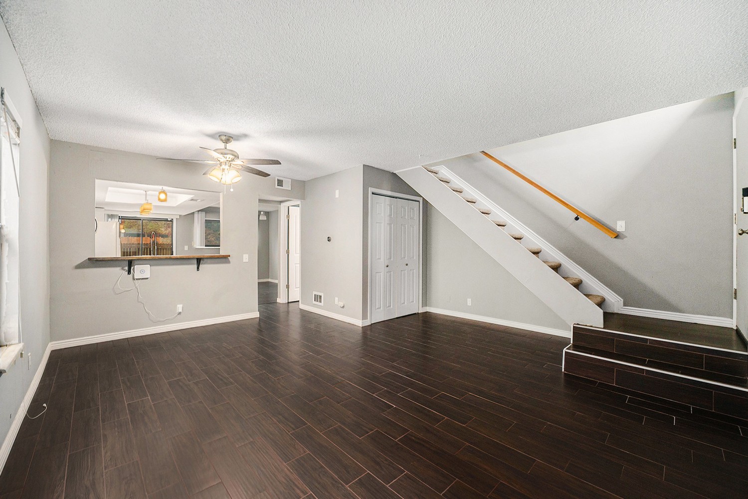 Elfyer - Aurora, CO House - For Sale