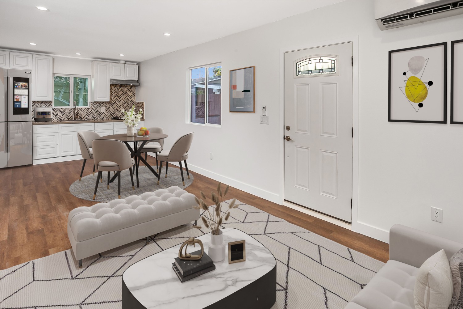 Elfyer - Sylmar, CA House - For Sale