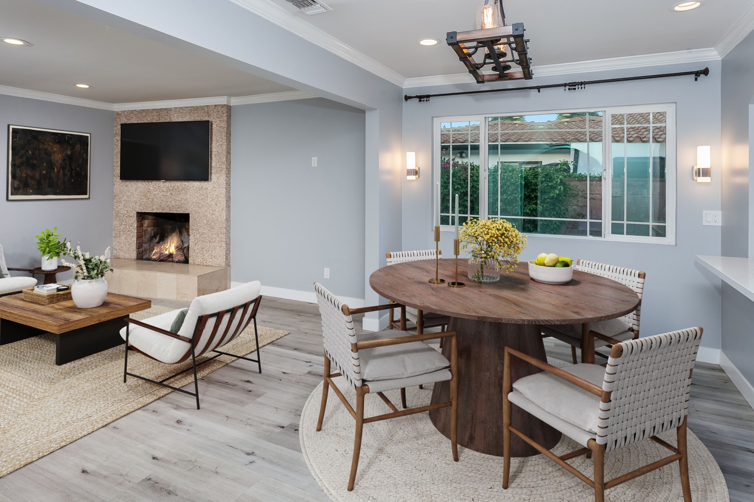 Elfyer - West Hills, CA House - For Sale