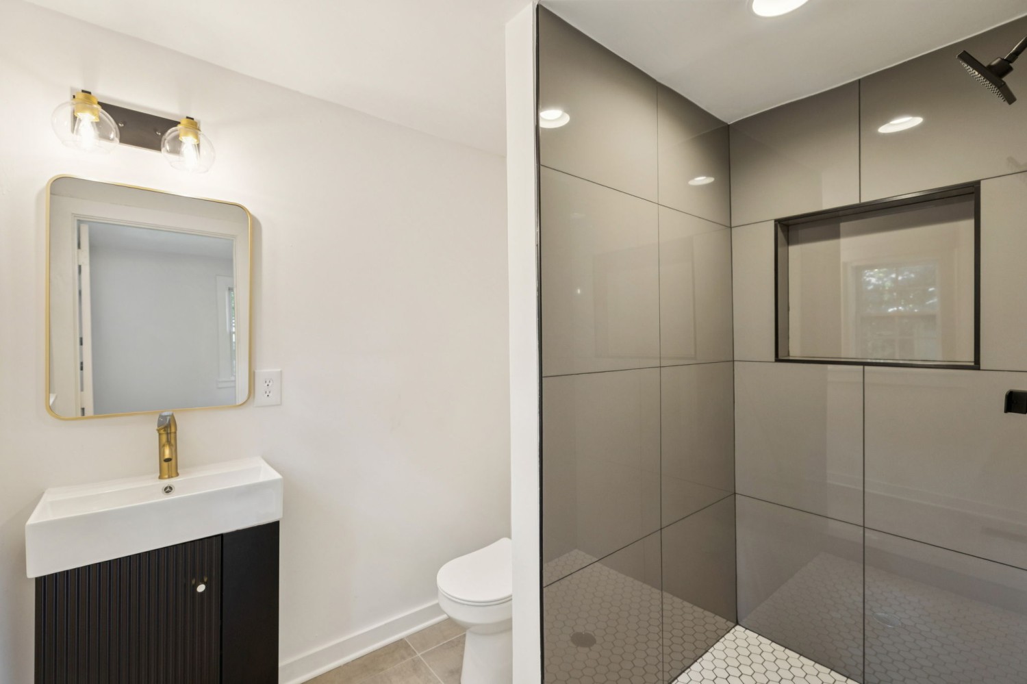 Elfyer - Murfreesboro, TN House - For Sale