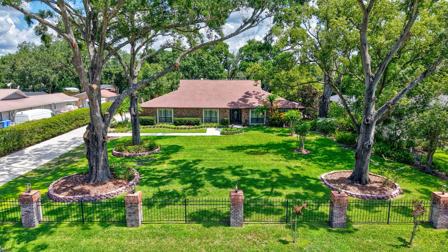 Elfyer - Tampa, FL House - For Sale