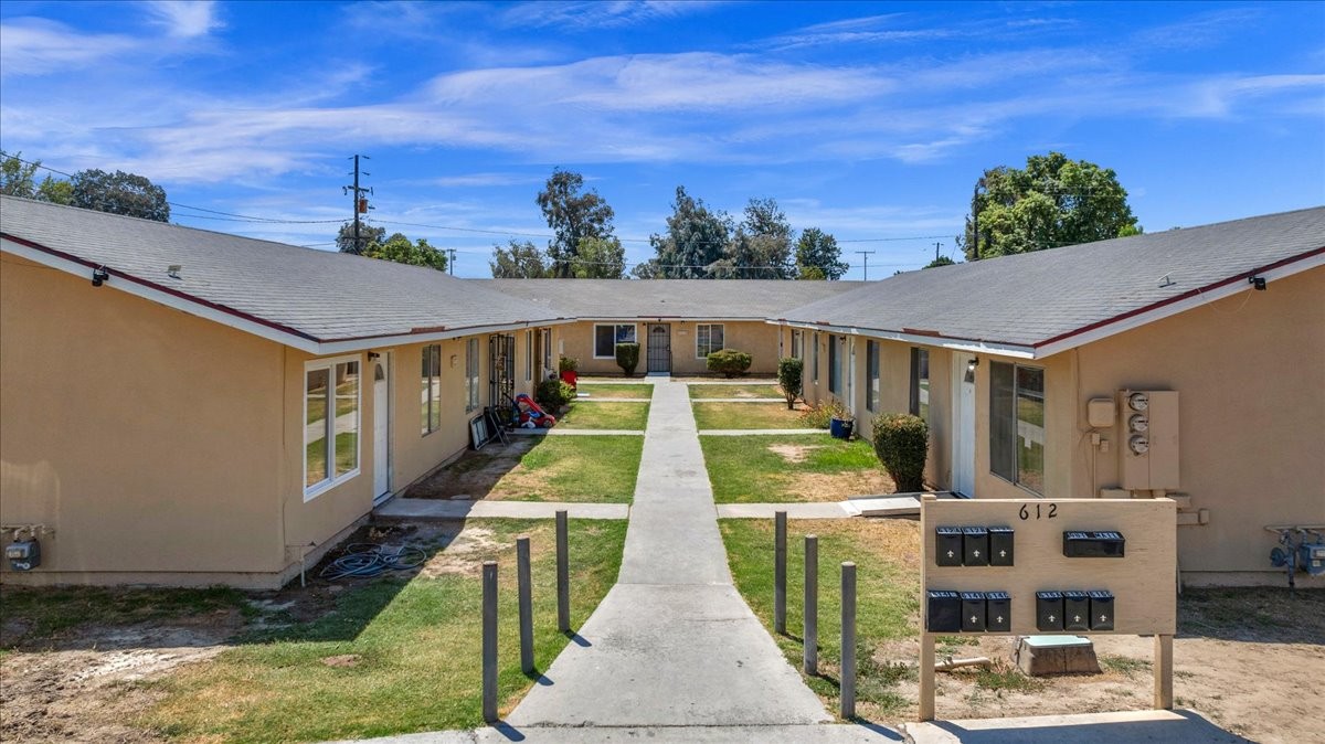 Elfyer - Hanford, CA House - For Sale