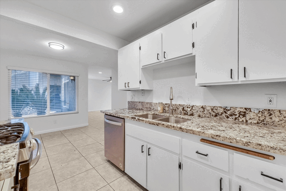 1310 Brentwood Cir