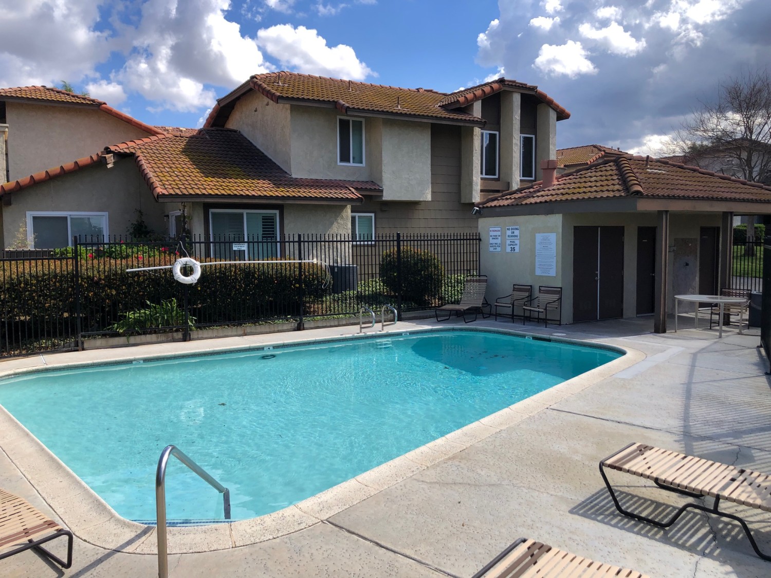 Elfyer - Corona, CA House - For Sale