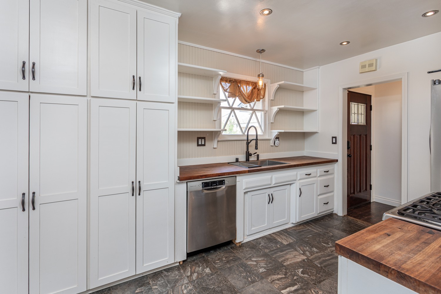 Elfyer - Sunland, CA House - For Sale