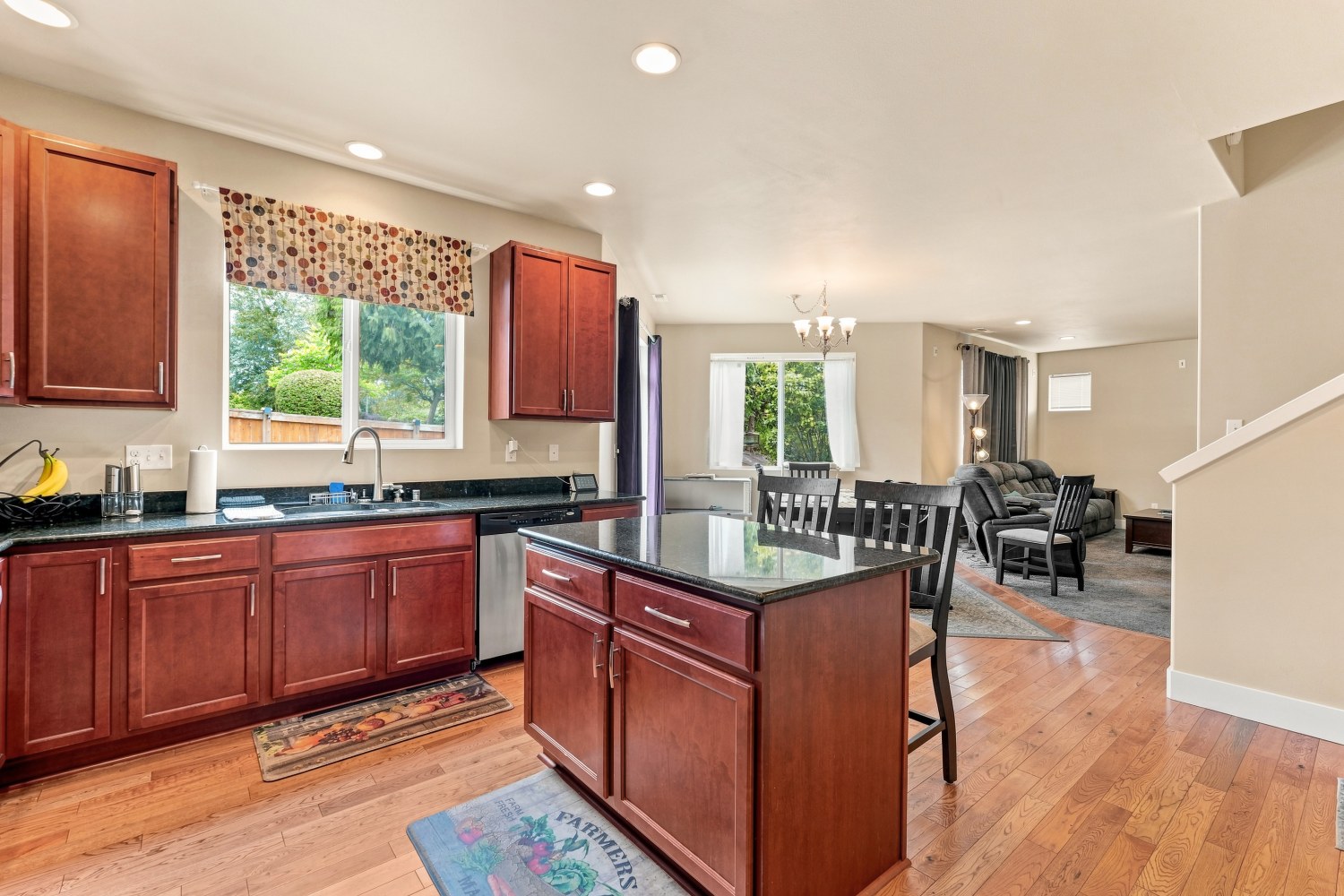 Elfyer - Lake Stevens, WA House - For Sale
