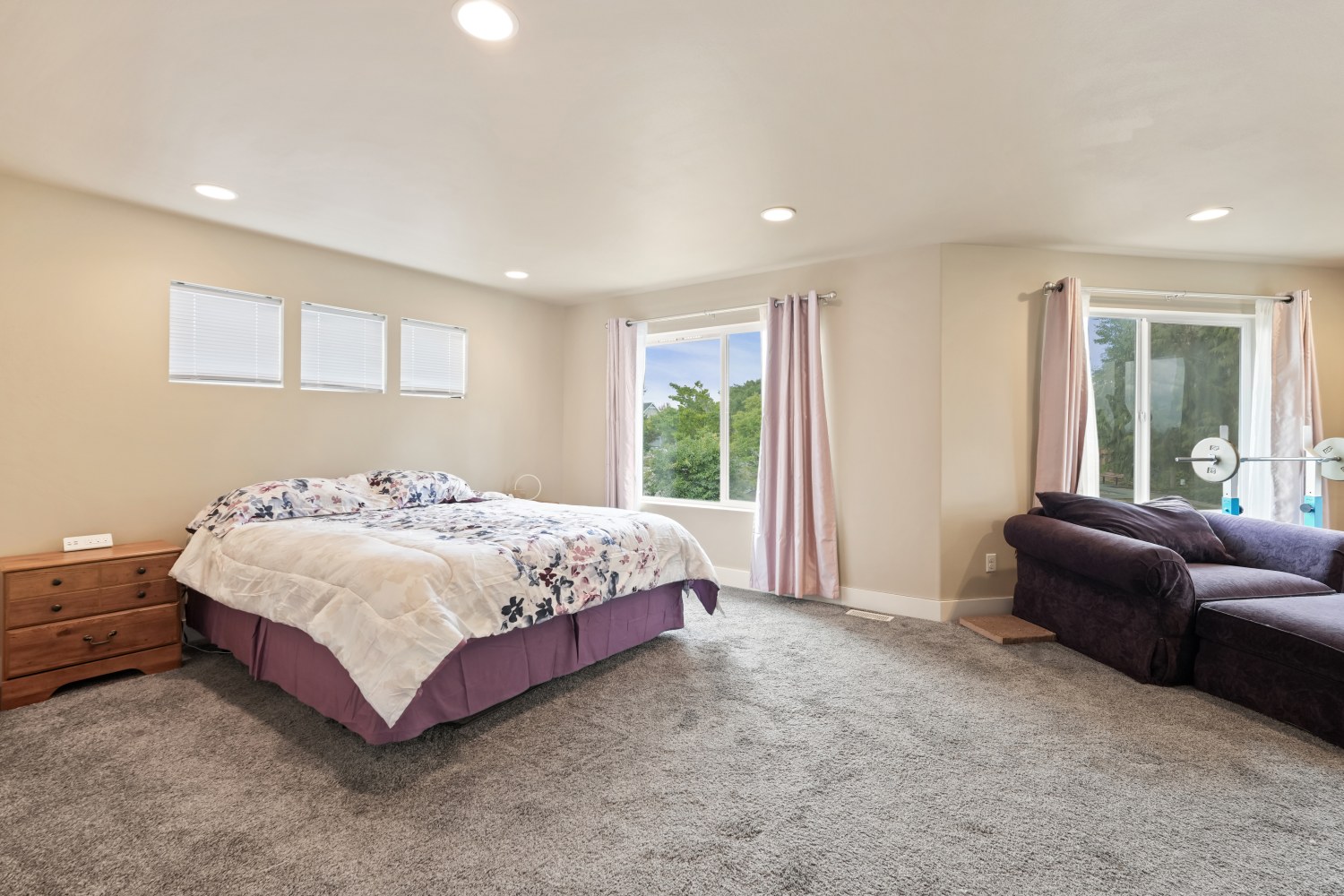 Elfyer - Lake Stevens, WA House - For Sale