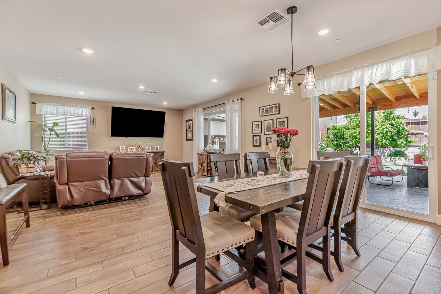 Elfyer - Hollister, CA House - For Sale