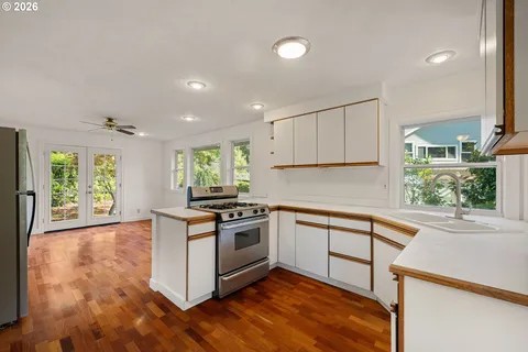 Elfyer - Eugene, OR House - For Sale