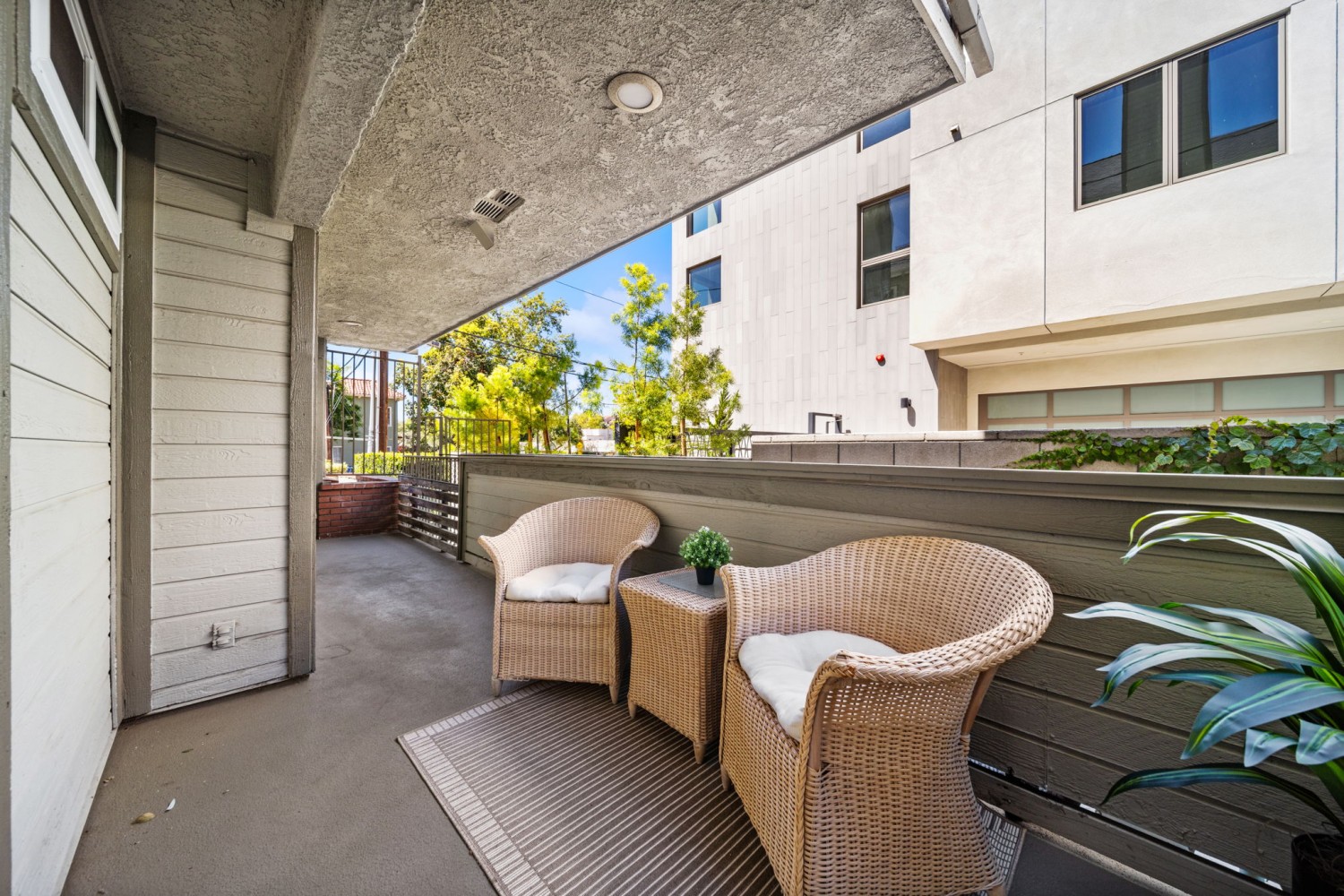 Elfyer - Pasadena, CA House - For Sale