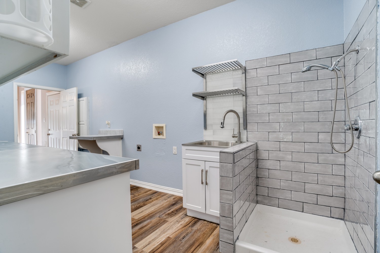 Elfyer - Valley View, TX House - For Sale