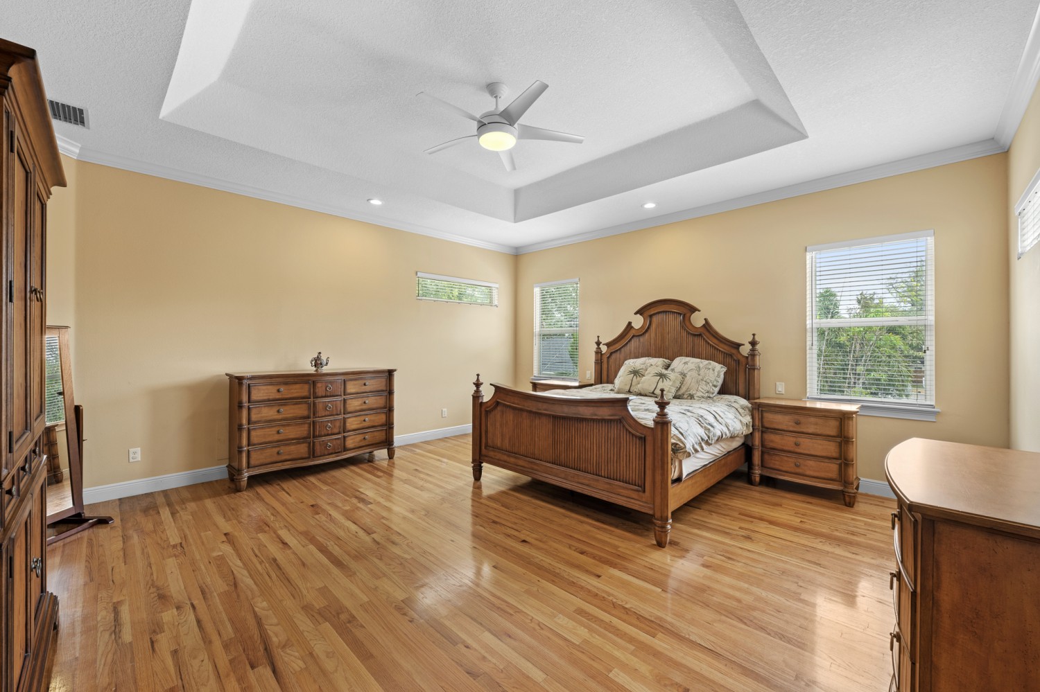 Elfyer - Tampa, FL House - For Sale