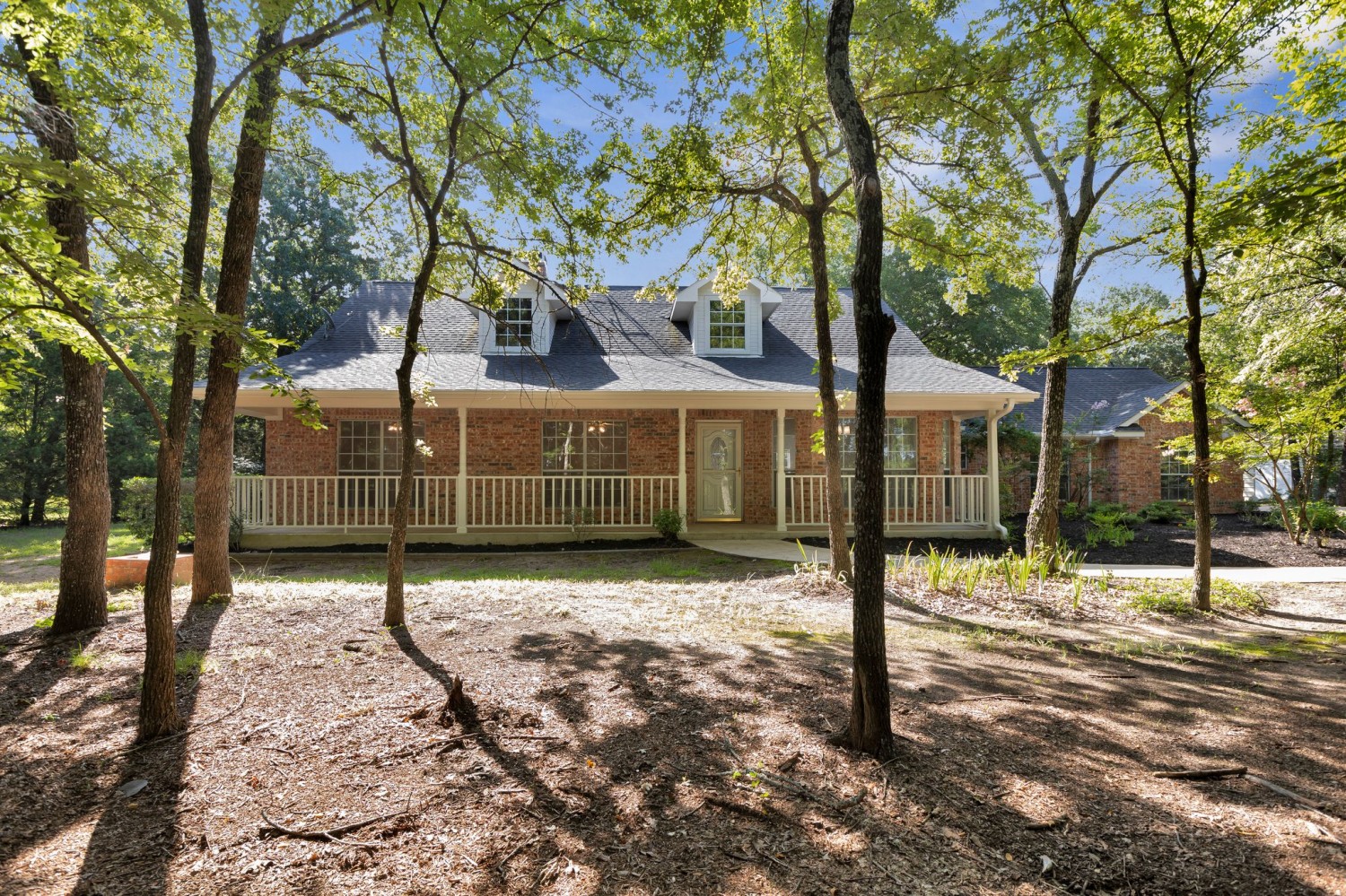 Elfyer - Terrell, TX House - For Sale