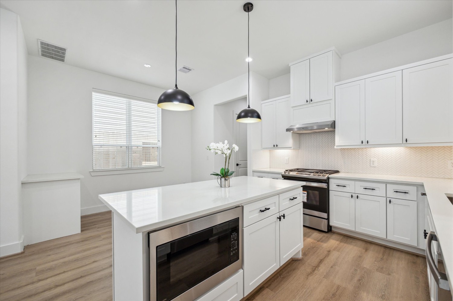 Elfyer - Houston, TX House - For Sale