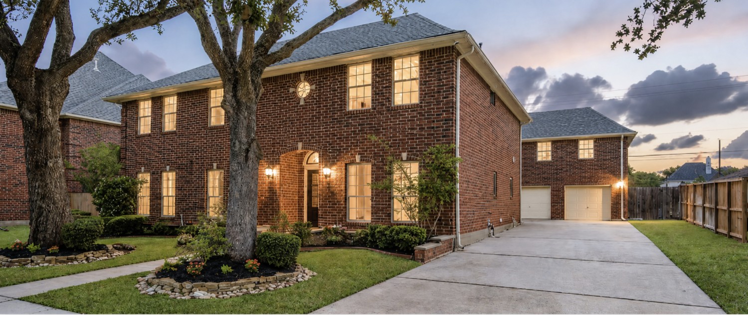 Elfyer - Jersey Village, TX House - For Sale