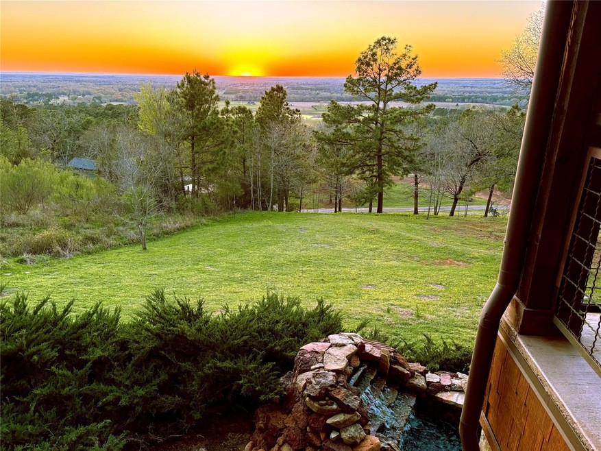 Elfyer - Montalba, TX House - For Sale