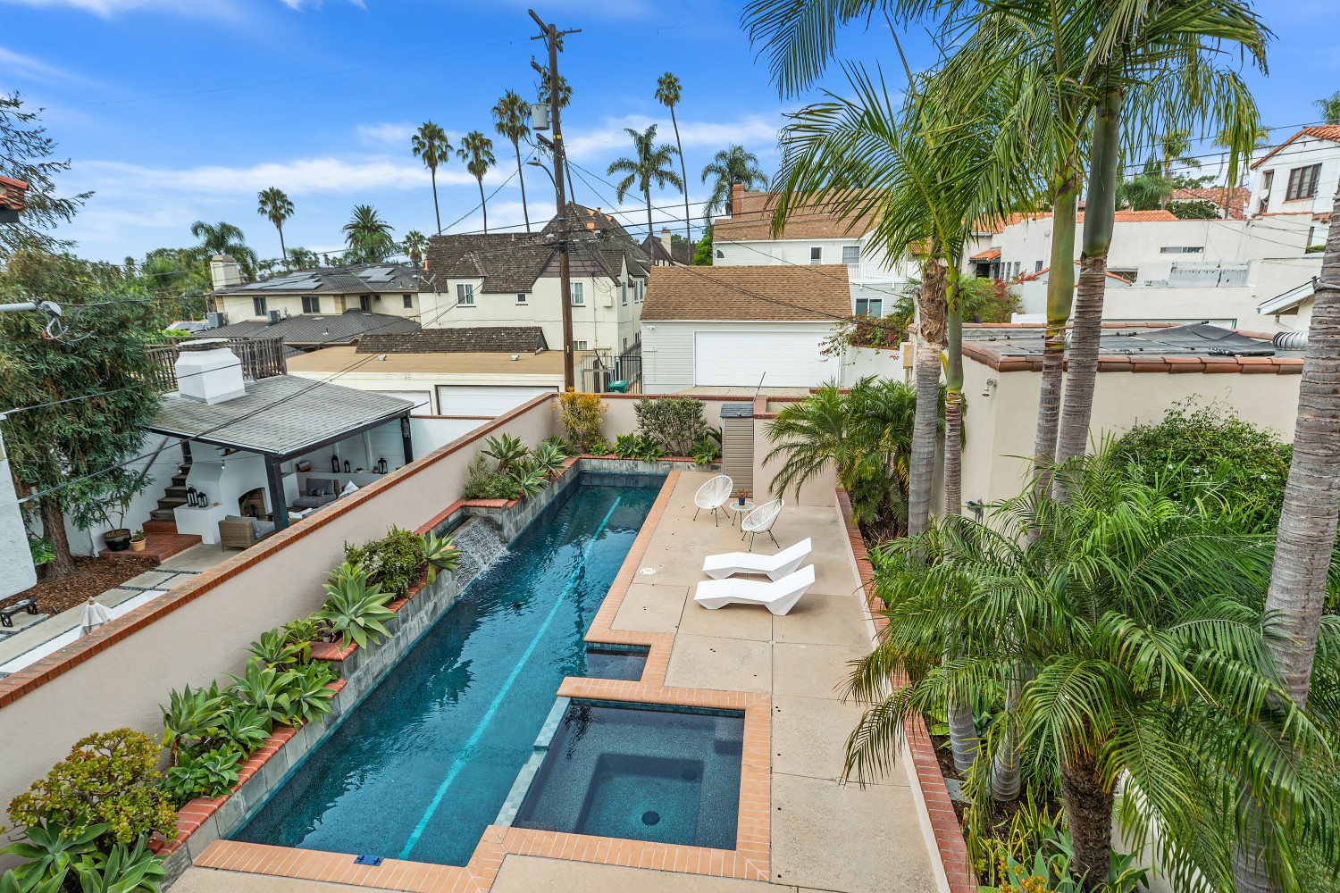 Elfyer - Long Beach, CA House - For Sale