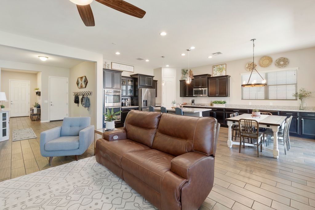 Elfyer - Gilbert, AZ House - For Sale