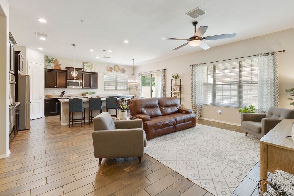 Elfyer - Gilbert, AZ House - For Sale