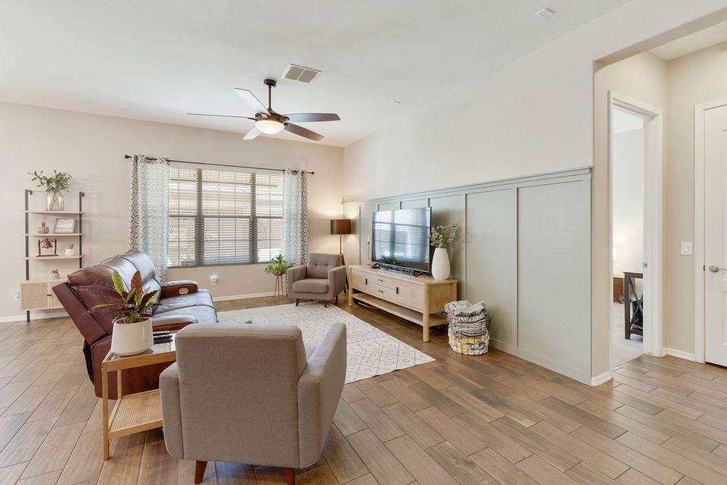 Elfyer - Gilbert, AZ House - For Sale