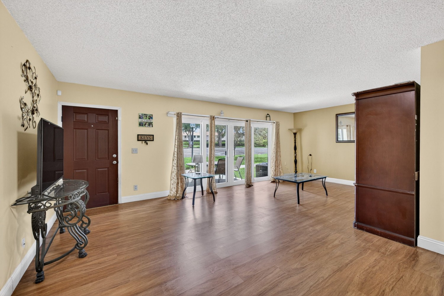 Elfyer - Tamarac, FL House - For Sale