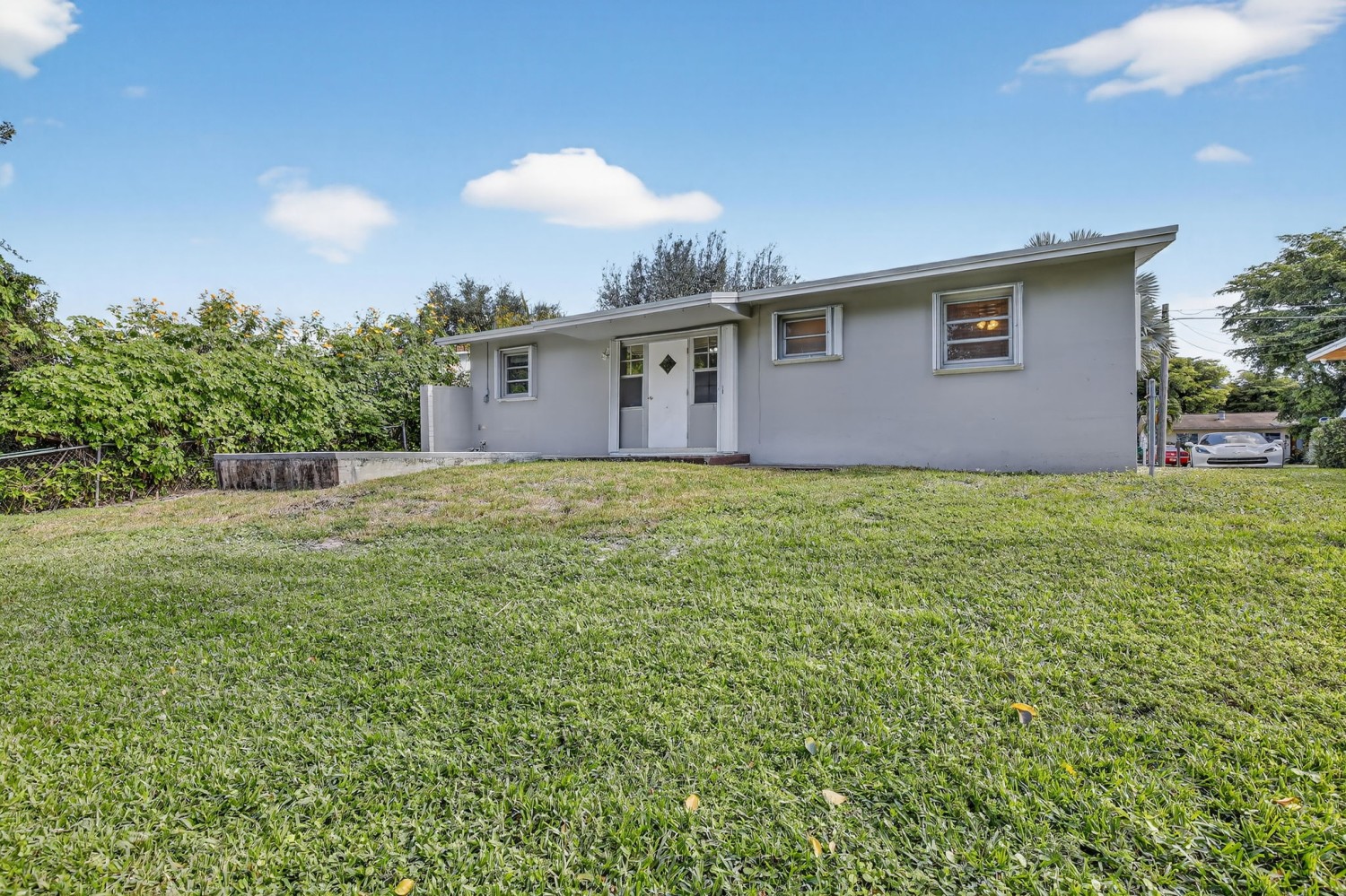Elfyer - Davie, FL House - For Sale