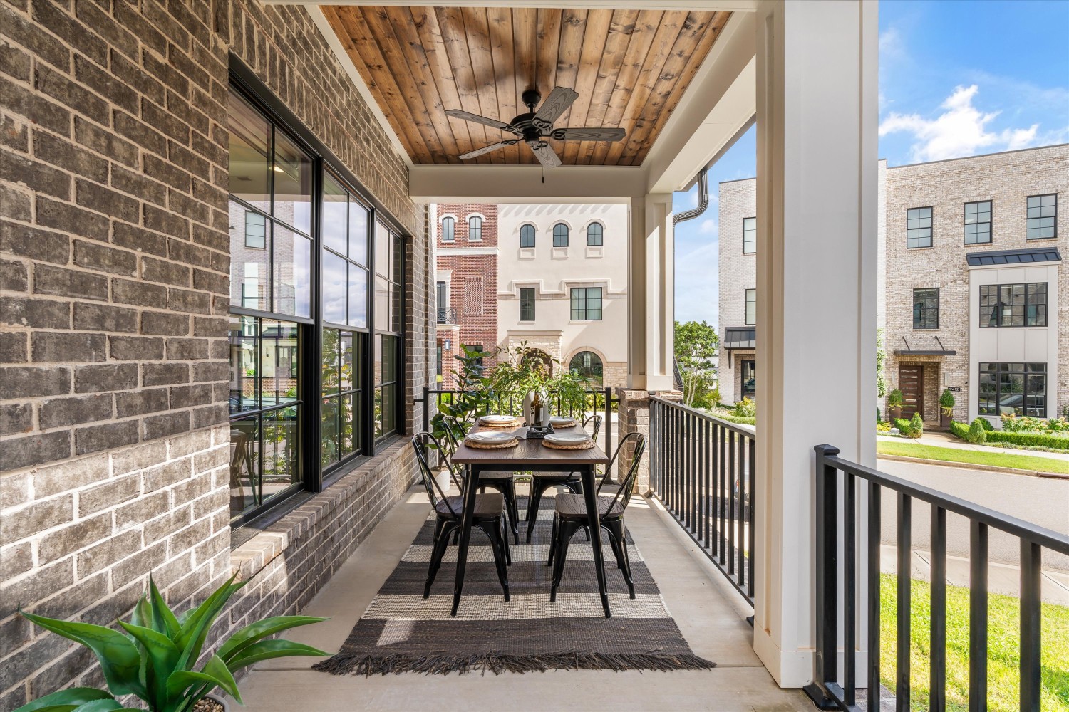 Elfyer - Knoxville, TN House - For Sale