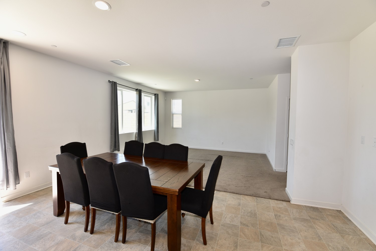 Elfyer - Beaumont, CA House - For Sale