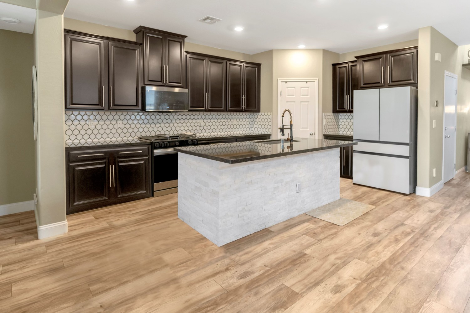 Elfyer - North Las Vegas, NV House - For Sale