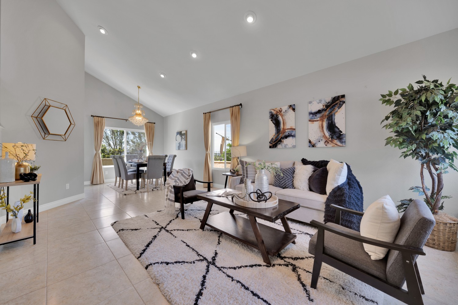 Elfyer - San Diego, CA House - For Sale