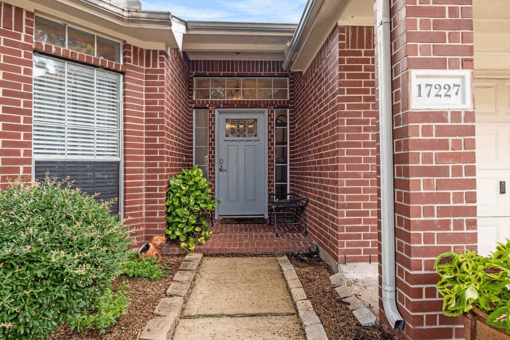 17227 Horsetooth Canyon Dr